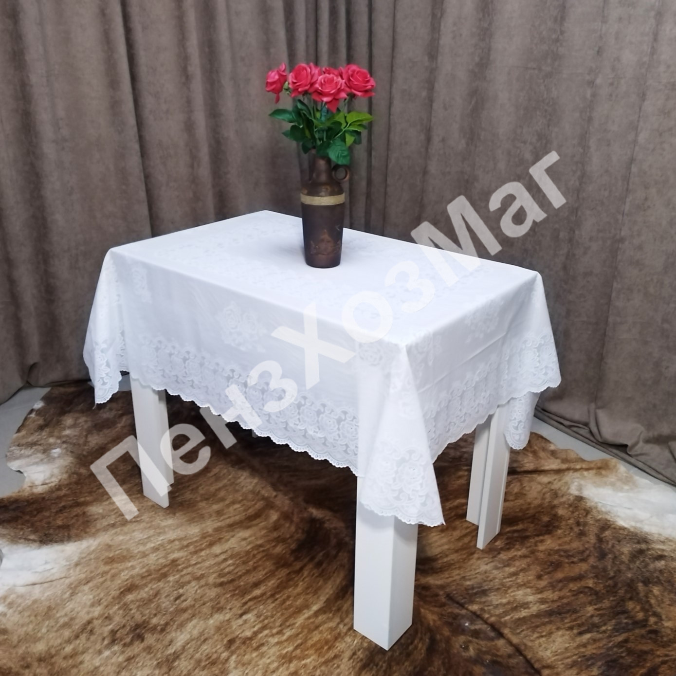 Скатерть виниловая 120*150 см. Прямоугольная. WHITE ПензХозМаг
